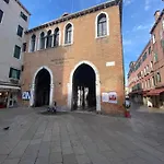 Esclusivo appartamento a Rialto